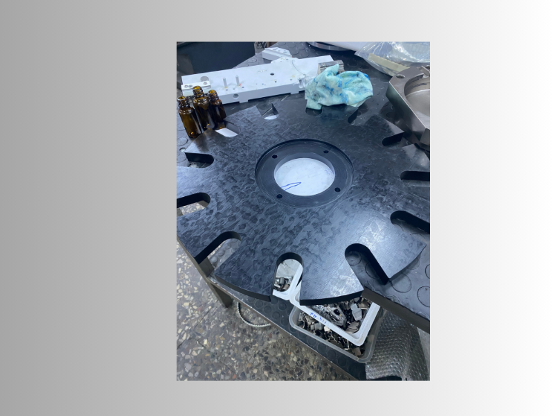 Kapak kapama makinası